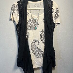 No Boundaries Black Open-Front Knit Light Sweater Vest